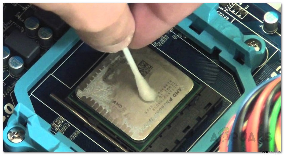 CPU 또는 GPU의 써멀 페이스트를 제거하는 방법은 무엇입니까? 