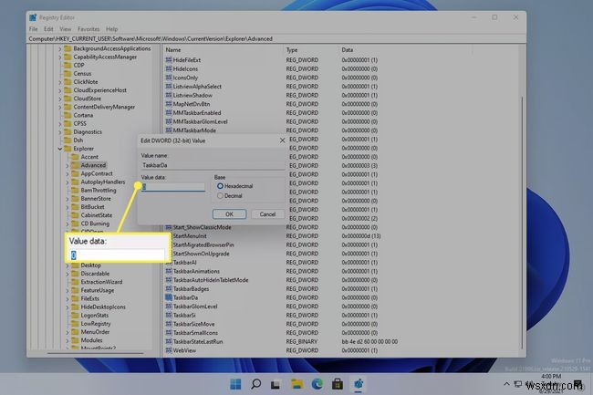 Windows 11에서 뉴스 및 관심사(위젯) 버튼 제거하는 방법