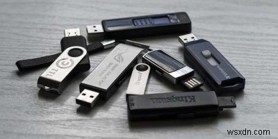 Windows에서 USB 드라이브 빠른 제거 활성화하는 방법