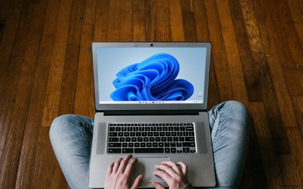 Windows 11에서 데스크톱을 빠르게 확인하는 5가지 방법