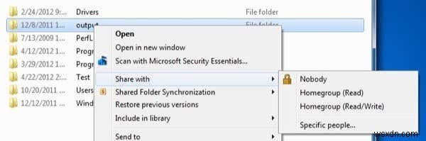 Windows 7에서 폴더에 생긴 잠금 아이콘 제거하는 방법