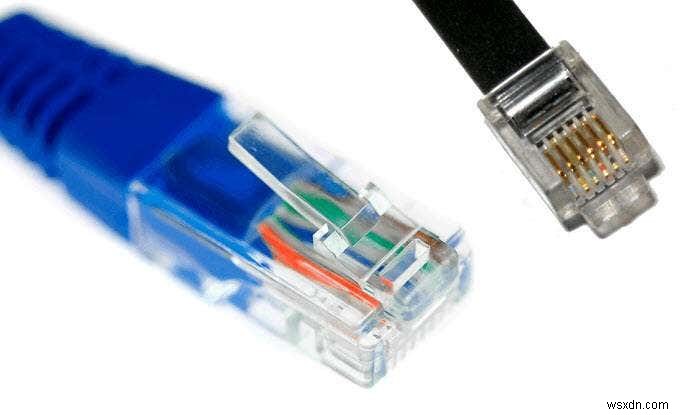 WiFi 익스텐더 vs 전력선 어댑터, 어떤 선택이 더 좋을까?