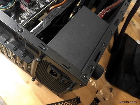 새 PC에 기존 파워서플라이(PSU)를 재사용해도 될까요?