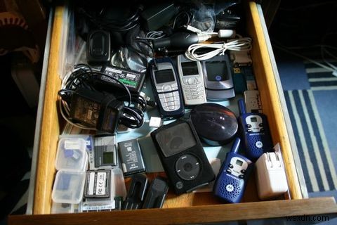 코나마리(KonMari) 정리법으로 디지털 라이프 깔끔하게 정리하는 법