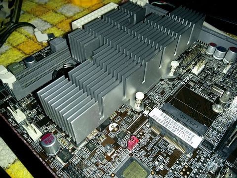 컴퓨터 발열, 얼마나 걱정해야 할까? 열이 PC에 미치는 영향과 냉각 원리