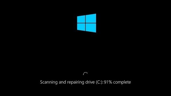 Windows 10 드라이브 검사 및 복구 화면에서 멈춤 현상 해결 방법