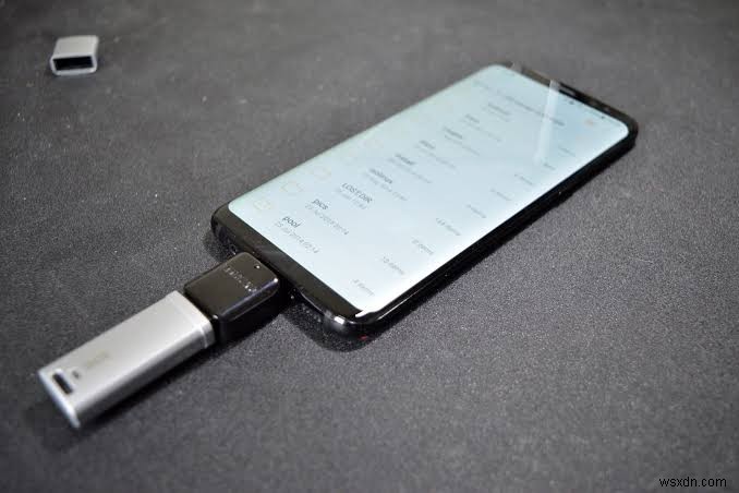 삼성 갤럭시 S10/20/21/22에서 USB 스틱으로 사진 전송하는 완벽 가이드