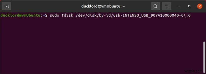 Linux에서 손상된 USB 드라이브 복구하는 방법 (백업부터 포맷까지)