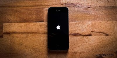 아이폰이 Apple 로고에서 멈췄을 때 재시동하는 방법