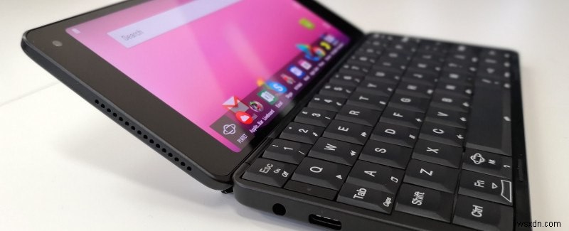 QWERTY 물리 키보드 폰, 스마트폰 시대에 다시 부활할 수 있을까?