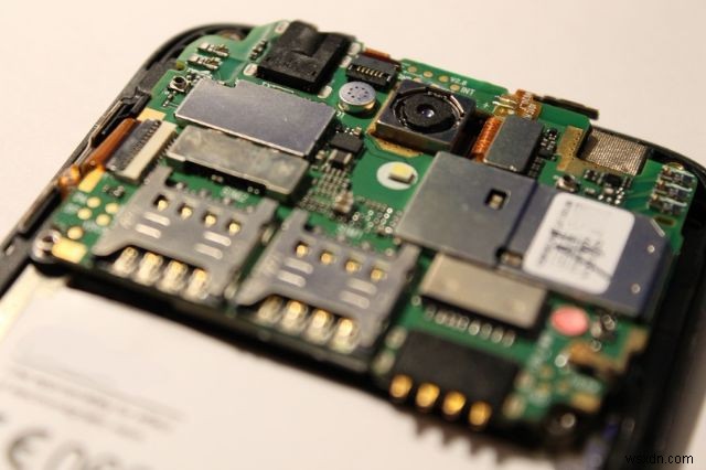 Android One 휴대폰 완벽 가이드: 순정 안드로이드의 모든 것