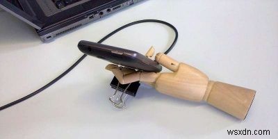 집에 있는 물건으로 만드는 초간단 DIY 스마트폰 거치대 6가지