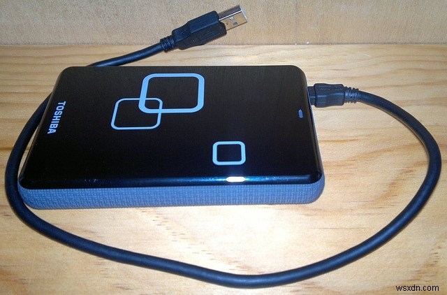SSD vs HDD vs USB 플래시 드라이브, 무엇을 골라야 할까? 완벽 비교 가이드