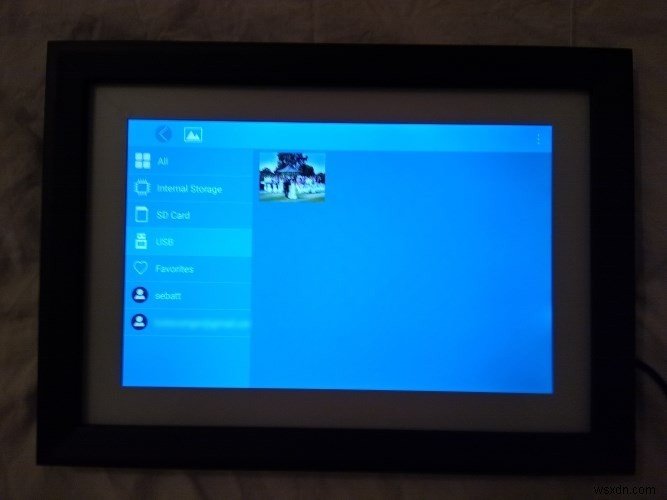 DragonTouch Classic 10 Wi-Fi 포토 프레임: 디지털 사진을 세련되게 감상하는 새로운 방법