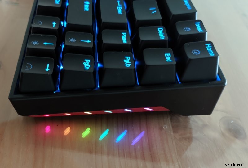 벨로시파이어 TKL71WS 무선 기계식 키보드 리뷰 – 휴대성과 가성비를 모두 잡은 텐키리스