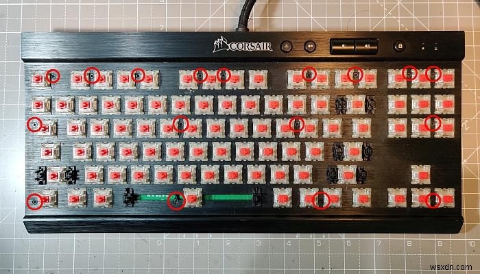 DIY 수리 가이드: 기계식 키보드 스위치 교체, 생각보다 어렵지 않습니다