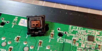 DIY 수리 가이드: 기계식 키보드 스위치 교체, 생각보다 어렵지 않습니다