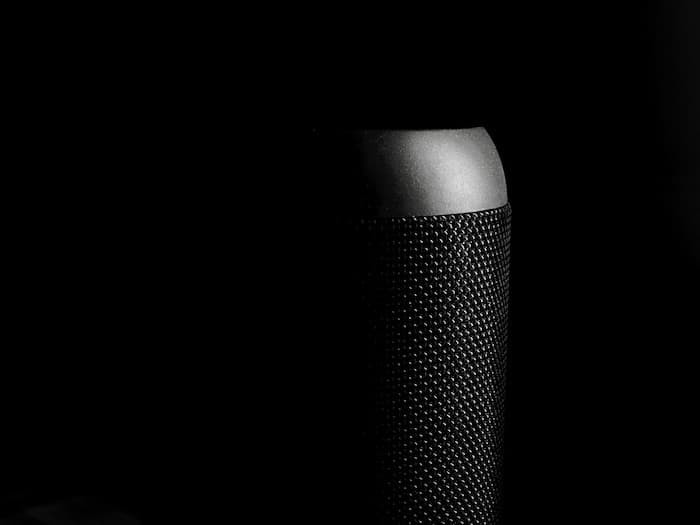 ZENBRE Z8 Plus 블루투스 스피커 리뷰: 20W 출력의 묵직한 사운드와 TWS 스테레오까지