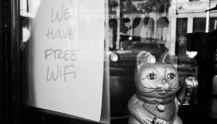 2.4GHz vs 5GHz, 최고의 Wi-Fi 성능을 위한 완벽 가이드