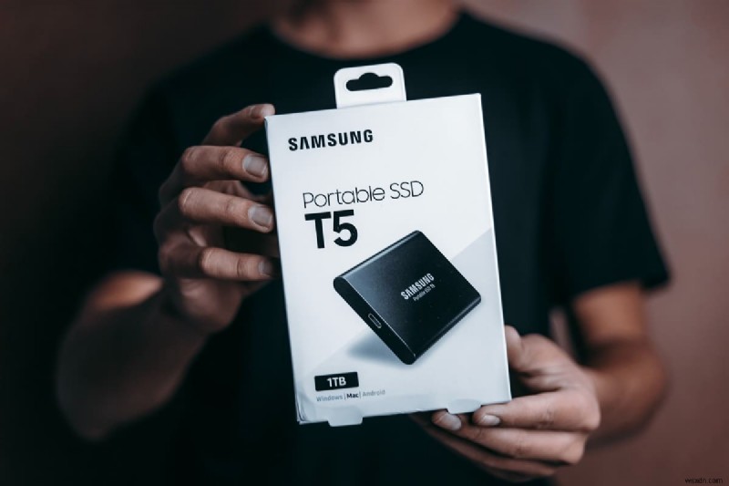 PC 게이밍에 최적화된 외장 하드 드라이브 BEST 8 (SSD·HDD)