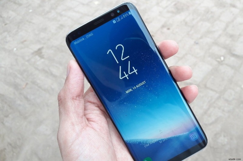삼성 갤럭시 S8+ SIM 카드 제거 및 삽입 방법 완벽 가이드