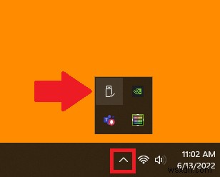Windows 11 시스템 트레이 깔끔하게 정리하기: 하드웨어 안전하게 제거 아이콘 숨기는 방법