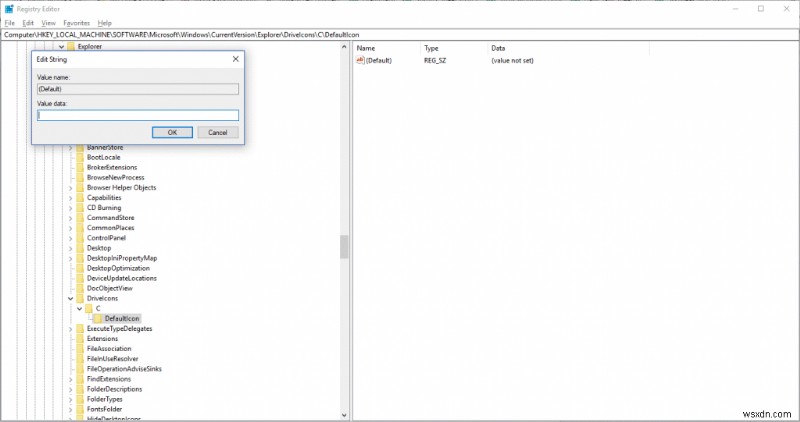 Windows 10에서 레지스트리 편집기로 드라이브 아이콘 변경하는 방법