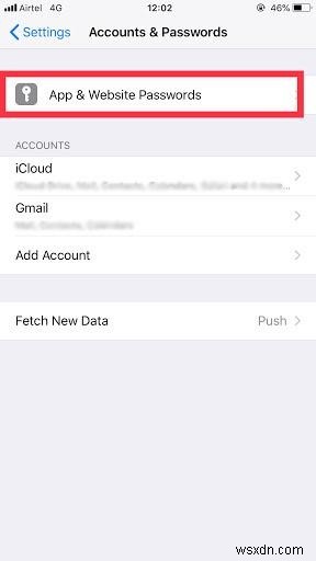 아이폰(iOS 12)에서 저장된 비밀번호 및 신용카드 정보 확인하는 방법
