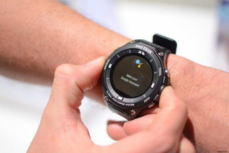 새 Android Wear 스마트워치에서 꼭 시도해 볼 만한 6가지 기능