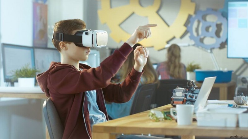 증강현실(AR)과 가상현실(VR)의 대중화, 왜 5G가 필수일까?