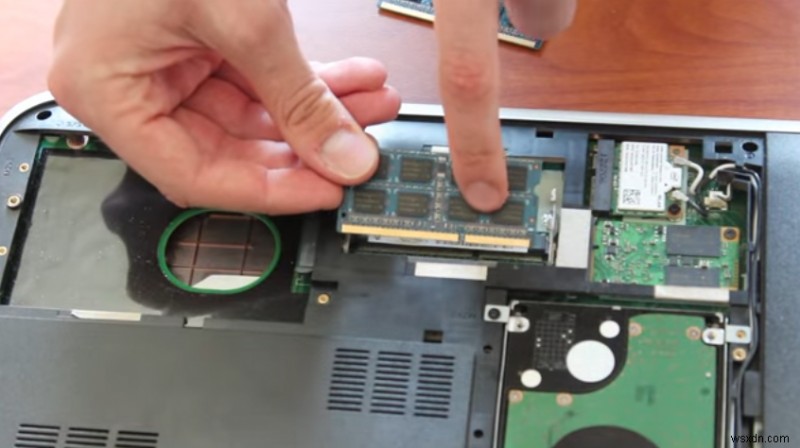 노트북 RAM 직접 교체하기: 초보자도 따라 할 수 있는 단계별 DIY 가이드