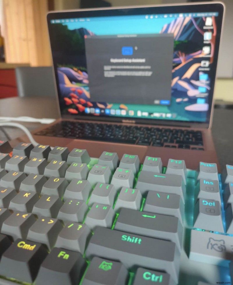 WhatGeek x 3inuS Kebohub EE01 기계식 키보드 리뷰 – 디자인, 기능, 성능 완벽 분석