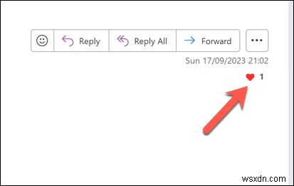 아웃룩(Outlook) 반응 기능 완벽 가이드: 이모티콘으로 감정 표현하기