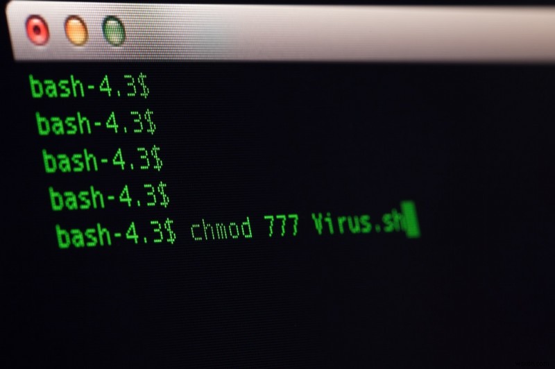 리눅스 파일 권한 완벽 가이드: Chmod 777의 의미와 안전한 사용법