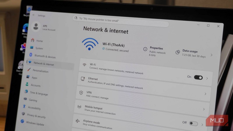 Windows에서 Wi-Fi 6E 속도 제대로 뽑아내기: 장치 관리자에 숨겨진 설정 하나
