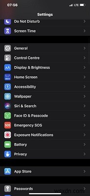 친구의 WhatsApp 상태가 보이지 않는 이유와 해결 방법 완벽 가이드