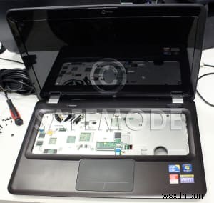 HP Pavilion DV6-3000 수리 가이드: 과열과 덮개 닫힘 문제를 한 번에 해결하는 하단 케이스 교체