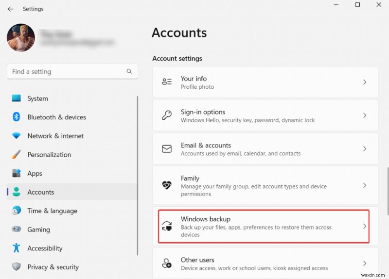 Windows 11에서 데스크톱·잠금 화면 배경화면 자동 변경 멈추는 5가지 방법