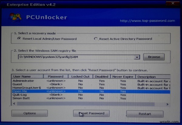 PCUnlocker를 사용하여 Windows 10 및 이전 버전에서 비밀번호를 재설정하는 방법
