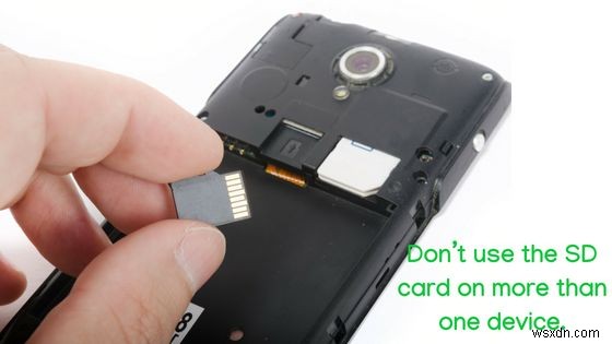 Micro SD 카드를 복구하고 지워진 데이터를 복구하는 방법
