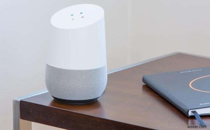 Google Home 및 Home Mini를 초기화하는 방법