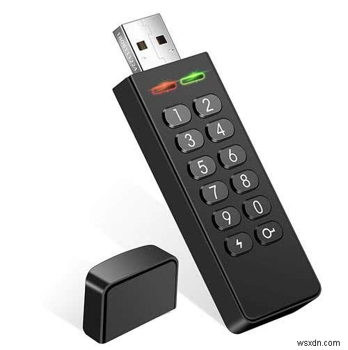 USB 플래시 드라이브를 비밀번호로 보호하는 방법
