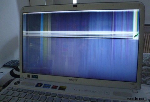 Busted - 노트북의 깨진 화면을 처리하는 방법 