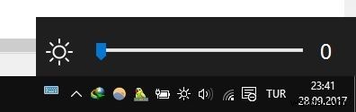 Windows 10에서 작업 표시줄에 밝기 슬라이더를 추가하는 방법 
