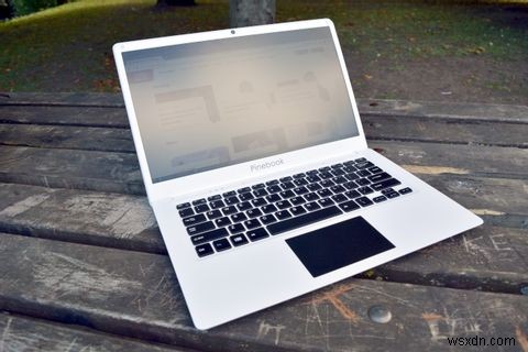 Pinebook 64 검토:끔찍하지 않은 100달러 노트북 