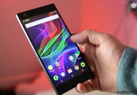 Razer Phone Review:모든 것이 처음인 경우