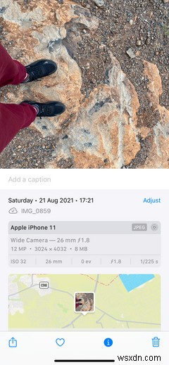 iOS 15에서 사진의 날짜, 시간 및 위치를 조정하는 방법 