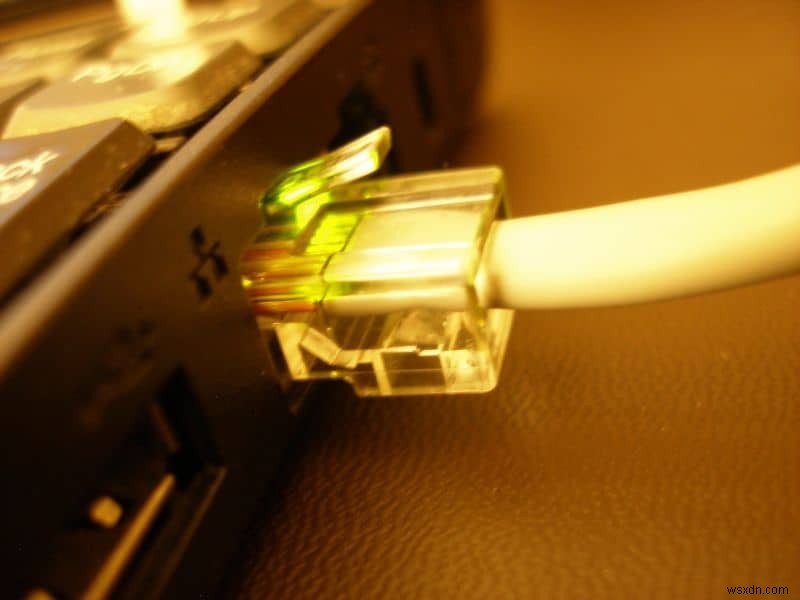 Windows에서 이더넷 또는 WiFi용 DHCP를 활성화 또는 활성화하는 방법은 무엇입니까?