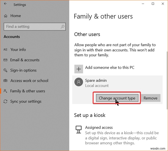 Windows 11/10에서 표준 사용자를 관리자 계정으로 또는 그 반대로 변경하는 방법 