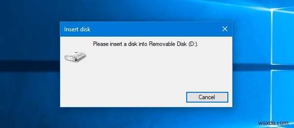 Windows 11/10에서 이동식 디스크 오류에 디스크를 삽입하십시오. 